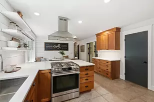 409 Henry St, Amherst, MA 01002 - Photo 15