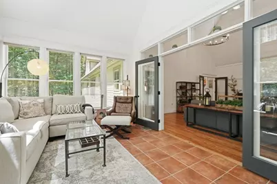 409 Henry St, Amherst, MA 01002 - Photo 11