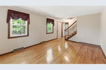 24 Novak Circle, Dracut, MA 01826 - Photo 11