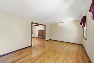 24 Novak Cir, Dracut, MA 01826 - Photo 11