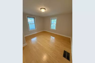 40 Clark St #2, Malden, MA 02148 - Photo 7