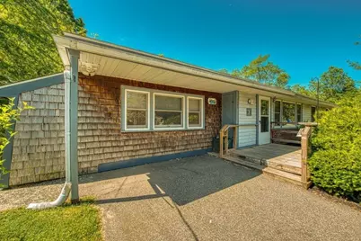 81 Errol Rd, Brockton, MA 02302 - Photo 3