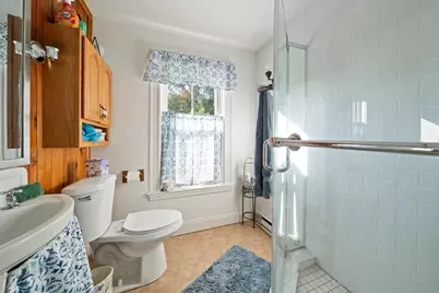 696 Commercial St, Weymouth, MA 02189 - Photo 17