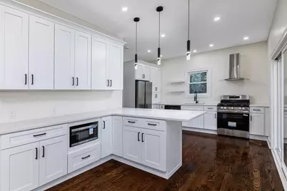 51 Broadway, Lynn, MA 01904 - Photo 9