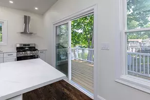 51 Broadway, Lynn, MA 01904 - Photo 11