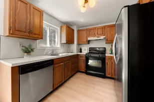 161 Winter St, Hanson, MA 02341 - Photo 7