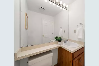 161 Winter Street #2, Hanson, MA 02341 - Photo 11