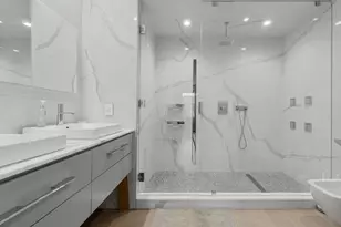 135 Commonwealth Ave, Boston, MA 02116 - Photo 23