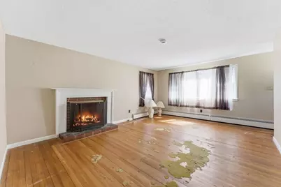 220 W Allen Ridge Rd, Springfield, MA 01118 - Photo 3