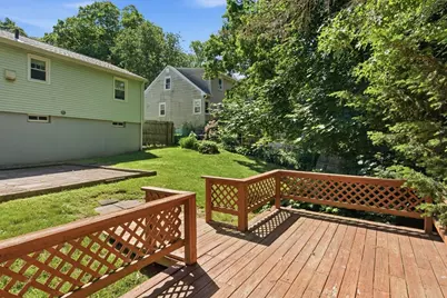 220 W Allen Ridge Rd, Springfield, MA 01118 - Photo 37