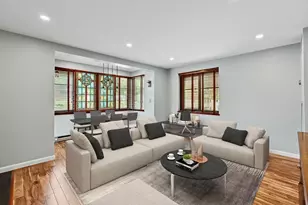 100 Ledgewood Dr, Stoneham, MA 02180 - Photo 5