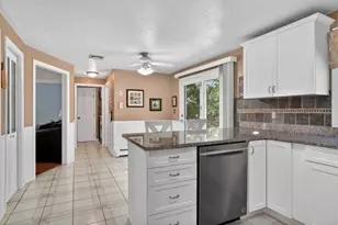 16 Beaverbrook Rd, Norfolk, MA 02056 - Photo 9