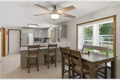 649 Concord Rd, Marlborough, MA 01752 - Photo 7