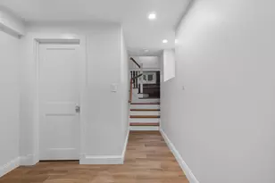 33 Farragut Ave, Medford, MA 02155 - Photo 19