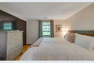 108 Deforest St, Boston, MA 02131 - Photo 21