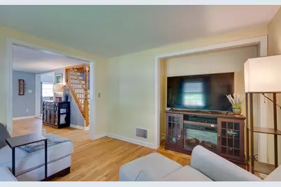 108 Deforest St, Boston, MA 02131 - Photo 7