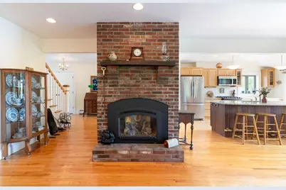 38 Warepoint Rd, West Brookfield, MA 01585 - Photo 11