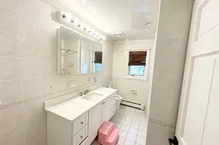 52 Clarendon St, Malden, MA 02148 - Photo 13