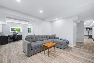 6 N Mill St, Hopkinton, MA 01748 - Photo 31