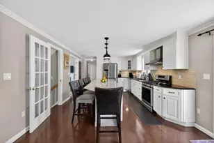 185 Rosewood Rd, Somerset, MA 02726 - Photo 5