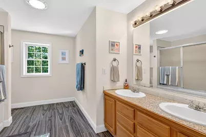 176 Robbs Hill Rd, Lunenburg, MA 01462 - Photo 31