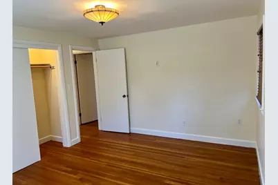 105 Parker Rd, Wellesley, MA 02482 - Photo 9