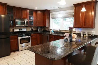 14 Patterson St, Boston, MA 02124 - Photo 3