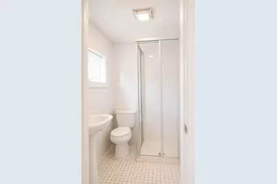 14 Patterson St, Boston, MA 02124 - Photo 19