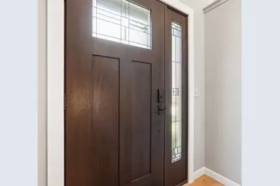 17 Captain Lathrop Dr, Deerfield, MA 01373 - Photo 5