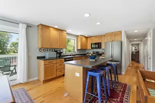17 Captain Lathrop Dr, Deerfield, MA 01373 - Photo 11