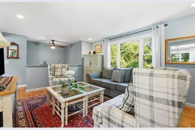 17 Captain Lathrop Dr, Deerfield, MA 01373 - Photo 7