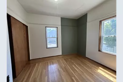 29 Oakland Ave, Everett, MA 02149 - Photo 25