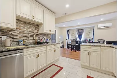 14 Oakhurst St, Boston, MA 02124 - Photo 17