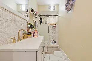 14 Oakhurst St, Boston, MA 02124 - Photo 13