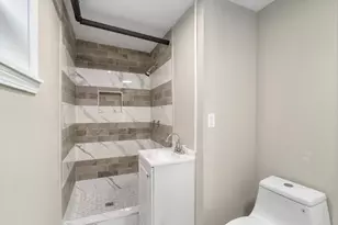 153 Summer St, Lowell, MA 01852 - Photo 9