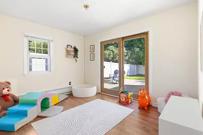 46 Shady Lane Ave, Shrewsbury, MA 01545 - Photo 7