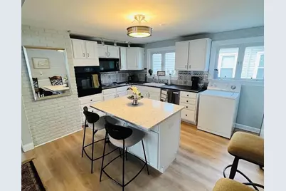 39 Beacon #2, Everett, MA 02149 - Photo 5