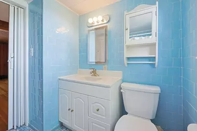 36 Alden Ave, Dartmouth, MA 02747 - Photo 17