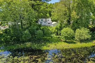36 Alden Ave, Dartmouth, MA 02747 - Photo 9