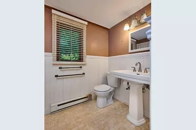 10 Hunters Hill Cir, Amherst, MA 01002 - Photo 15