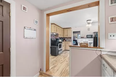 33 Huntington Ave, Methuen, MA 01844 - Photo 11