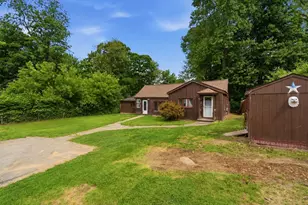 33 Huntington Ave, Methuen, MA 01844 - Photo 1