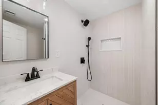 29 Rockway Rd, Peabody, MA 01960 - Photo 15