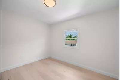 29 Rockway Rd, Peabody, MA 01960 - Photo 7