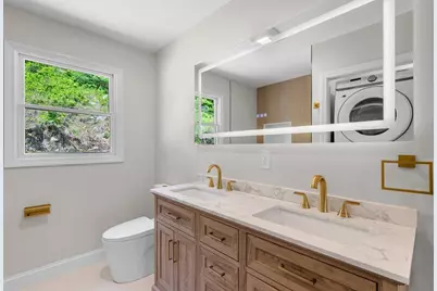 29 Rockway Rd, Peabody, MA 01960 - Photo 9