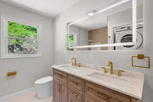 29 Rockway Rd, Peabody, MA 01960 - Photo 9