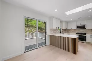 29 Rockway Rd, Peabody, MA 01960 - Photo 3
