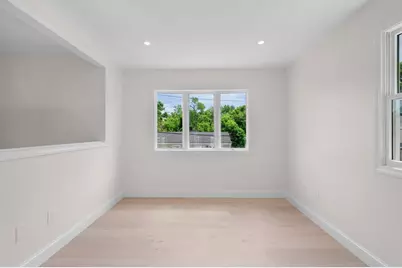 29 Rockway Rd, Peabody, MA 01960 - Photo 5