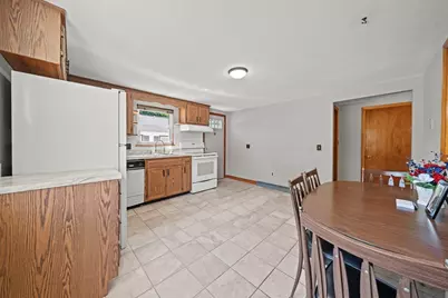 38 Fays Ave, Lynn, MA 01904 - Photo 13