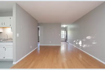 170 E Hadley Rd #13, Amherst, MA 01002 - Photo 3